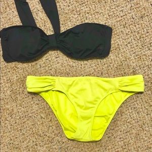 COPY - Bikini top one shoulder EUC sz Med